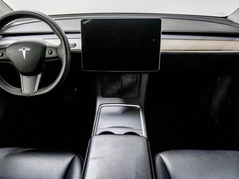 Used 2023 Tesla Model Y Long Range image 22