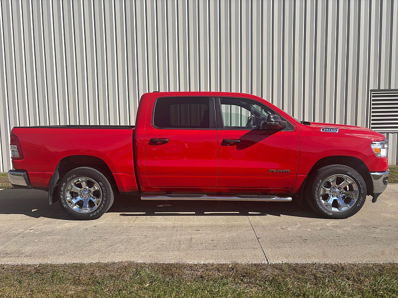 Used 2024 RAM 1500 Big Horn AWD/4WD image 2