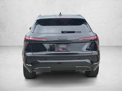 New 2026 Audi Q3 quattro 2.0T AWD/4WD image 6