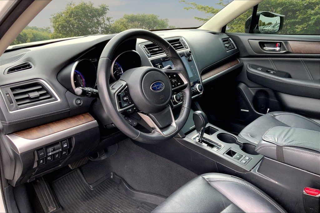 Used 2018 Subaru Outback 2.5i Limited AWD/4WD image 15