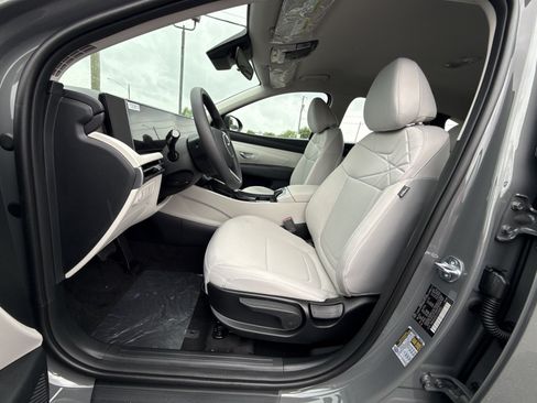 New 2026 Hyundai Tucson SE FWD image 13