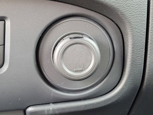 Certified 2023 Nissan Frontier PRO-4X w/ Pro Convenience Package image 9