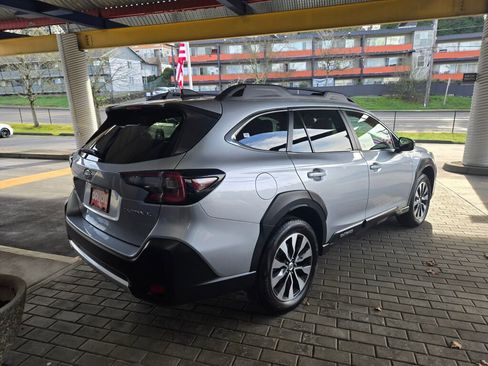 Used 2024 Subaru Outback Limited image 5