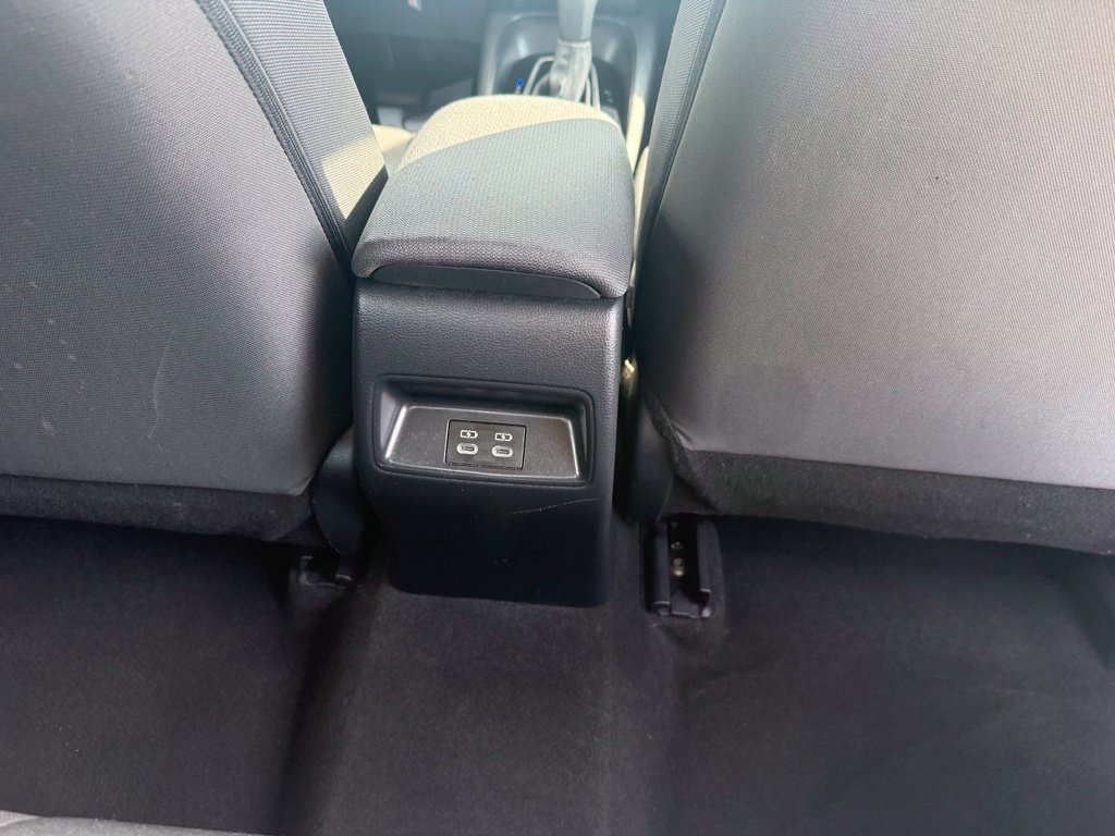 Used 2024 Toyota Corolla LE FWD image 15