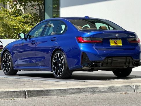 Used 2025 BMW M340i RWD image 5