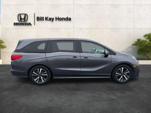 Used 2018 Honda Odyssey Elite image 7