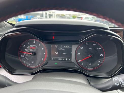 Used 2024 Chevrolet Trax RS w/ Sunroof Package FWD image 14