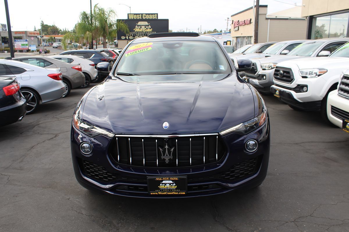 Used 2021 Maserati Levante AWD/4WD image 3