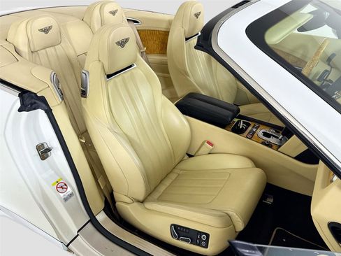 Used 2013 Bentley Continental GT image 23