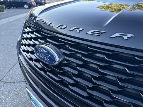 Used 2019 Ford Explorer Sport w/ Equipment Group 401A image 31