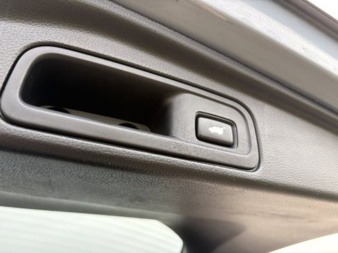 Used 2022 Honda Pilot Elite image 16