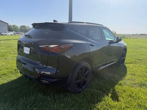 Used 2021 Chevrolet Blazer RS w/ Enhanced Convenience Package FWD image 5