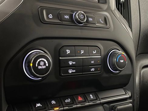 Used 2022 Chevrolet Silverado 1500 Custom w/ Rally Edition image 19