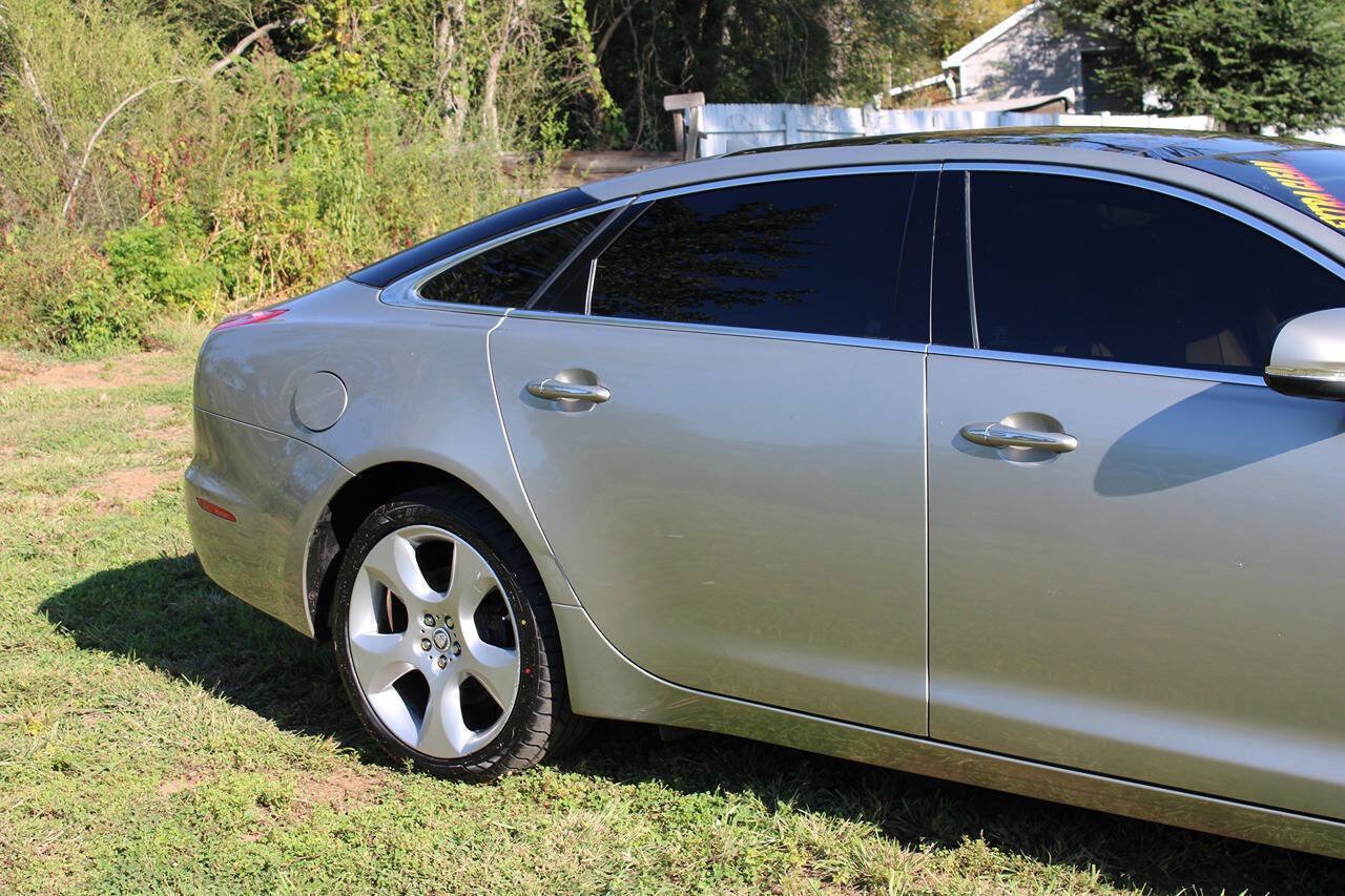 Used 2014 Jaguar XJ L Portfolio RWD image 5