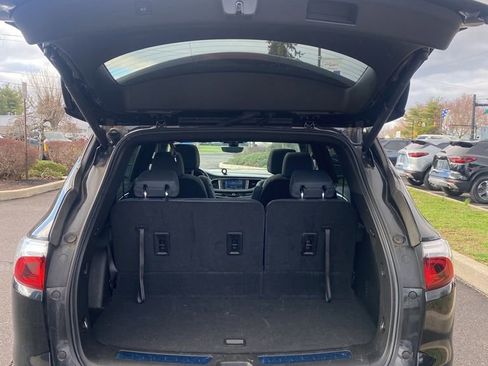 Used 2023 Buick Enclave Essence w/ Experience Buick Package image 23