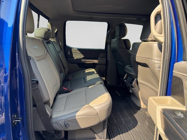 Certified 2026 Ford F450 Platinum w/ Platinum Plus Package AWD/4WD image 17