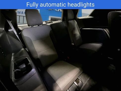 Certified 2023 Chevrolet Traverse LT w/ LPO, Floor Liner Package image 25