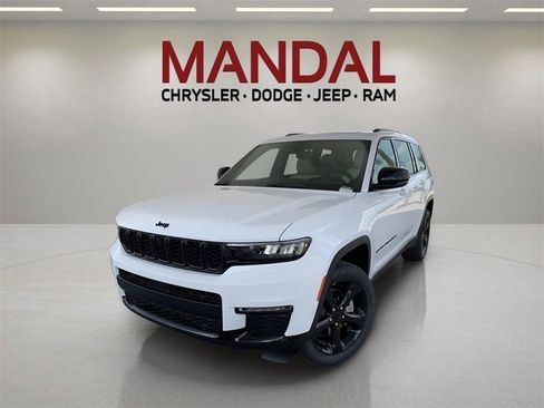 New 2025 Jeep Grand Cherokee L Limited w/ Luxury Tech Group II image 1