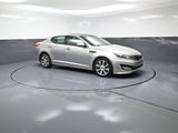 Used 2013 Kia Optima SX w/ Premium Touring Pkg image 2