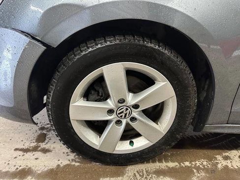 Used 2011 Volkswagen Jetta TDI image 11