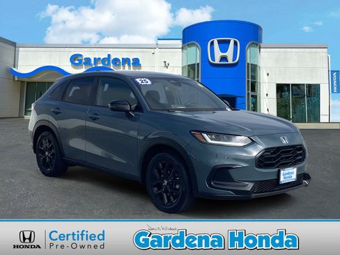 Used 2025 Honda HR-V Sport image 1