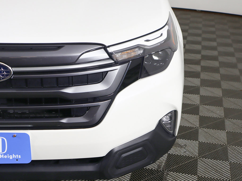 Used 2026 Subaru Forester Premium AWD/4WD image 14
