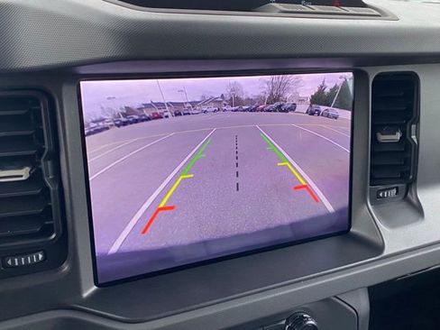 Used 2024 Ford Bronco Big Bend image 16