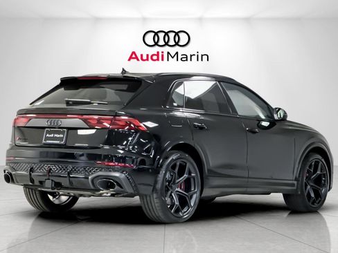 New 2026 Audi RS Q8 performance image 5