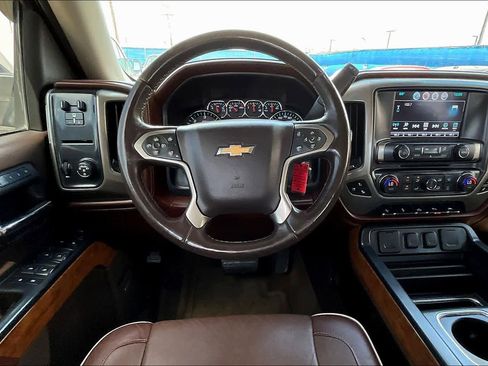 Used 2016 Chevrolet Silverado 1500 High Country w/ High Country Premium Package image 6