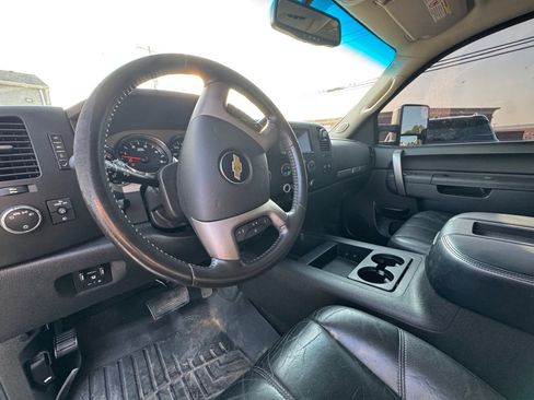 Used 2014 Chevrolet Silverado 2500 LT w/ Z71 Appearance Package AWD/4WD image 14