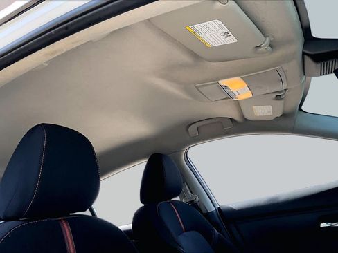 Used 2021 Nissan Sentra SR FWD image 14