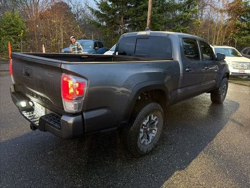 Used 2023 Toyota Tacoma TRD Off-Road w/ Technology Package image 5