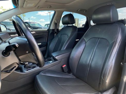 Used 2019 Hyundai Sonata Limited FWD image 10