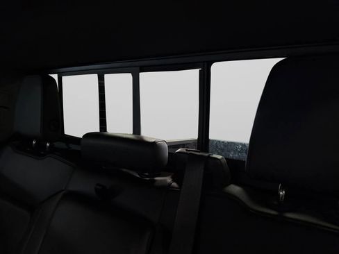 Used 2022 Chevrolet Silverado 3500 LTZ w/ LTZ Convenience Package image 39