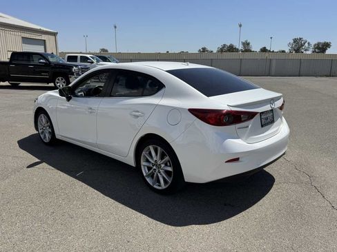 Used 2017 MAZDA MAZDA3 Grand Touring FWD image 7