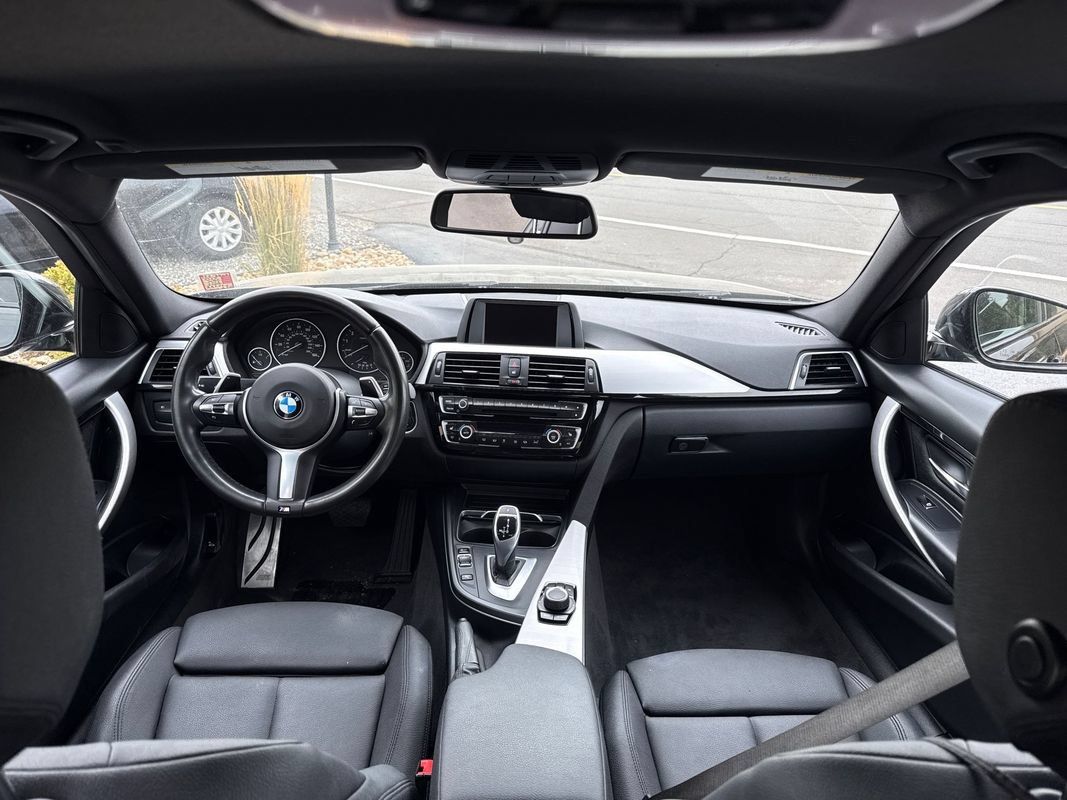 Used 2017 BMW 330i Sedan RWD image 62
