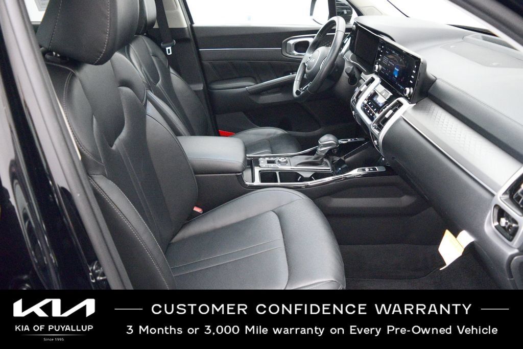 Certified 2023 Kia Sorento SX AWD/4WD image 17