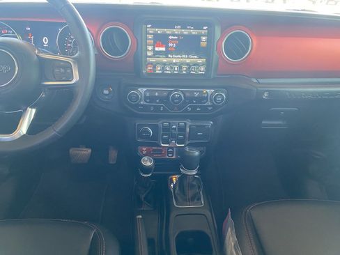 Used 2021 Jeep Wrangler Unlimited Rubicon image 10