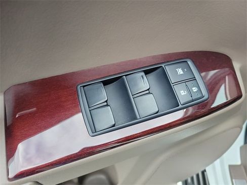 Used 2015 Lexus GX 460 image 20