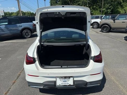 Used 2025 Mercedes-Benz CLA 250 4MATIC image 8