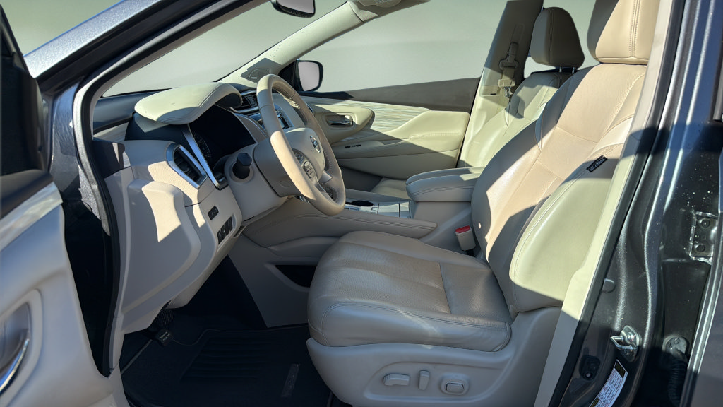 Used 2016 Nissan Murano SL w/ SL Technology Package AWD/4WD image 12