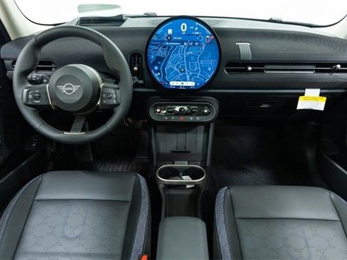 Certified 2025 MINI Cooper S image 21