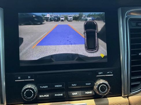 Used 2018 Porsche Macan S AWD/4WD image 30