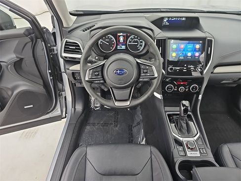 Used 2024 Subaru Forester Limited image 23