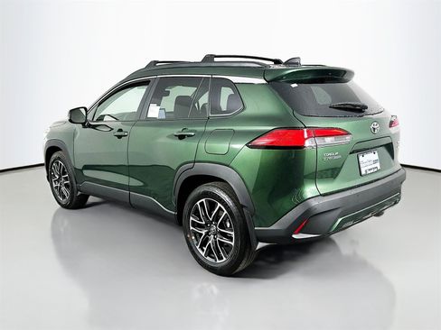 New 2026 Toyota Corolla Cross XLE image 5
