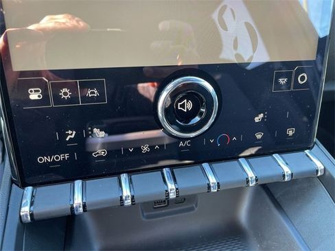 New 2026 GMC Terrain Elevation w/ LPO, Floor Liner Package image 17