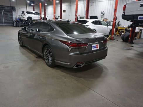 Used 2018 Lexus LS 500 AWD w/ Luxury Package image 22