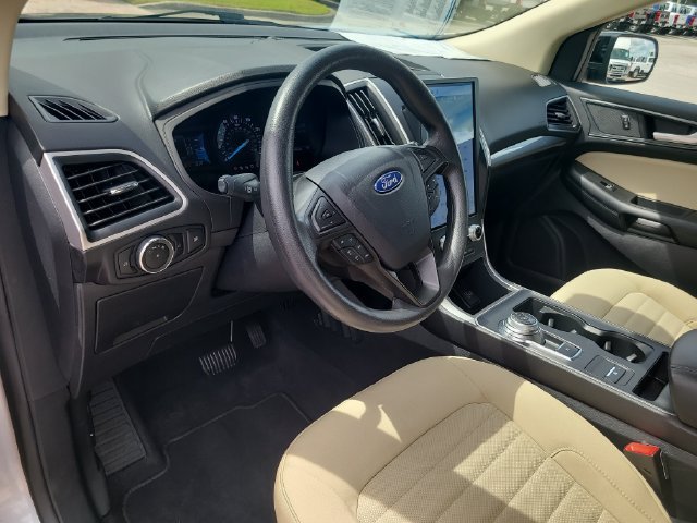 Used 2024 Ford Edge SE w/ Black Appearance Package AWD/4WD image 18