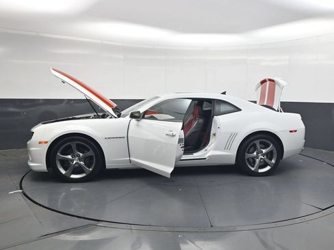 Used 2010 Chevrolet Camaro SS w/ RS Package RWD image 42