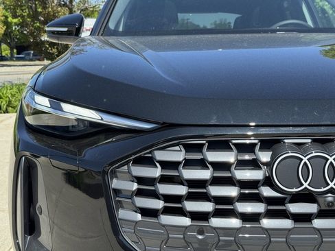 New 2025 Audi Q5 Premium w/ Convenience Package image 4